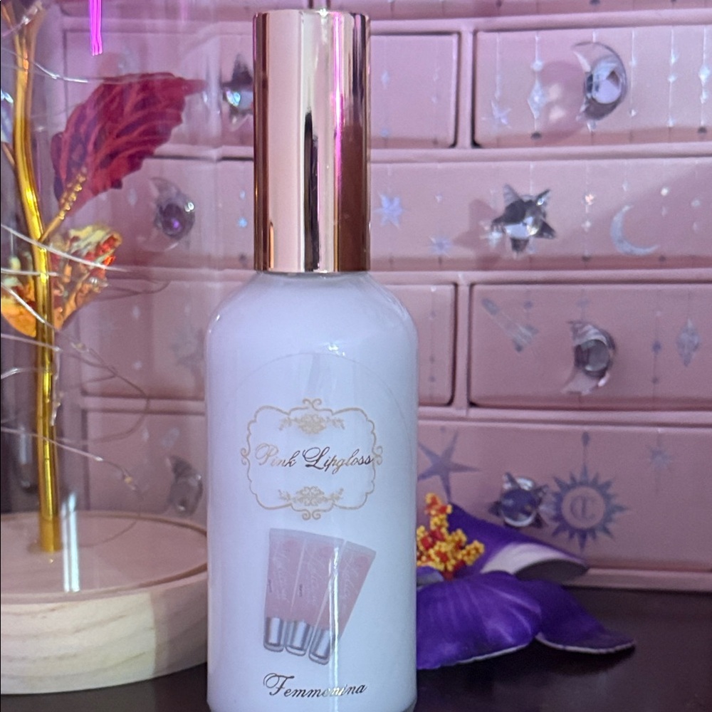 Femmenina Pink Lipgloss